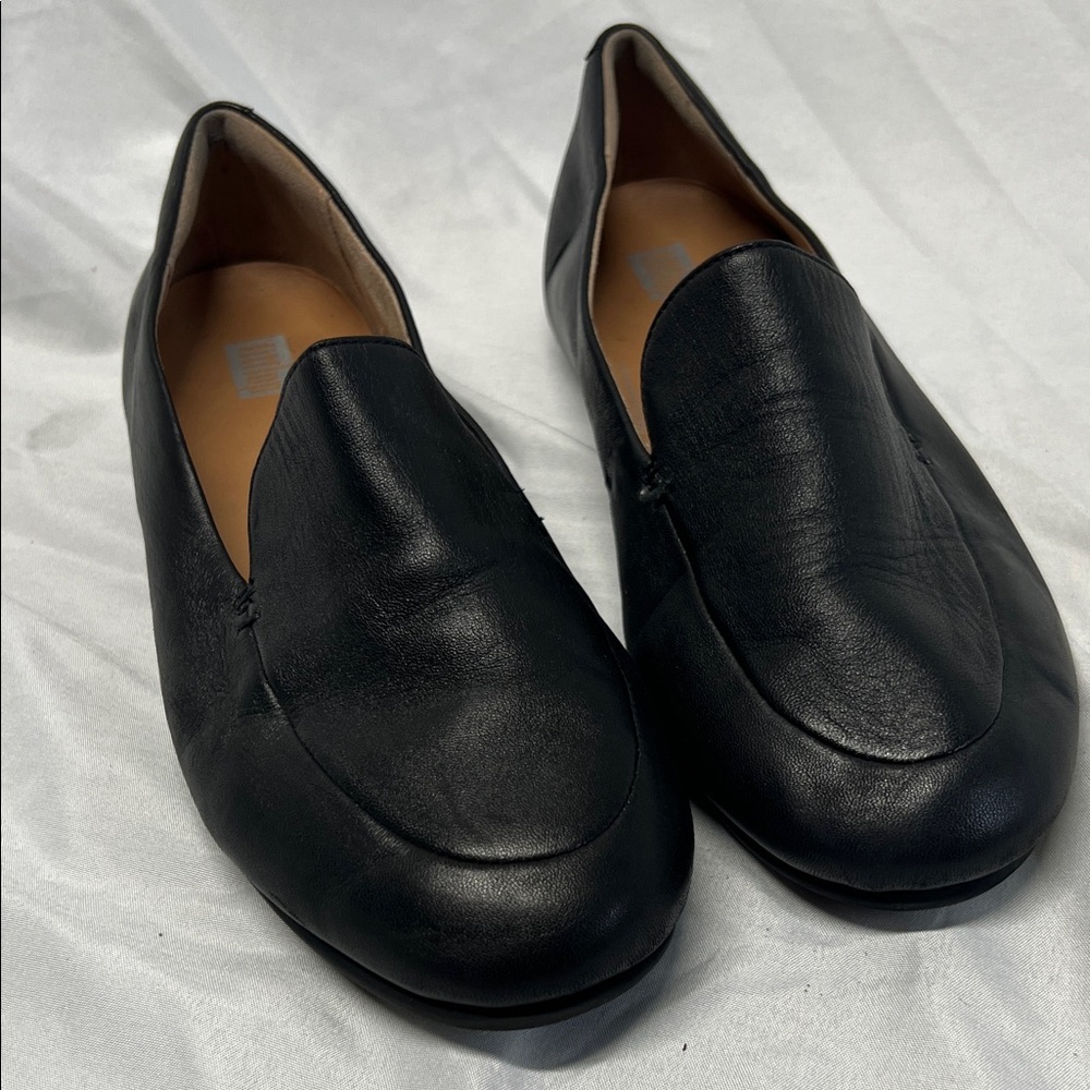 FitFlop Lena Loafers Sleek Black Leather Slip-On Shoes Size 7.5